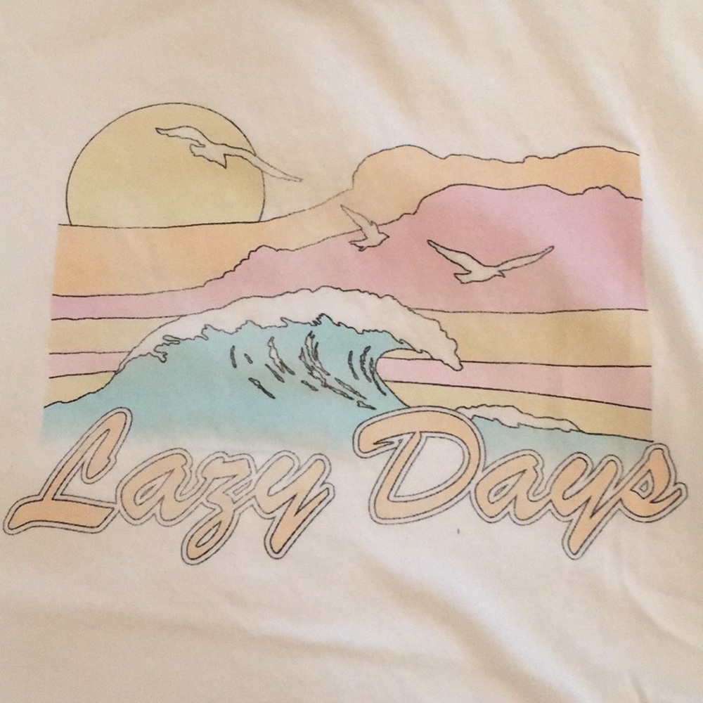 Lazy Days tee - Picture 2 of 3
